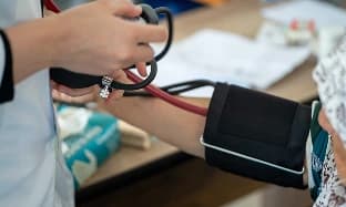 قوافل المتحدة الطبية